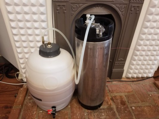 Closed Transfer No pump no C02 Cylinder The Homebrew Forum